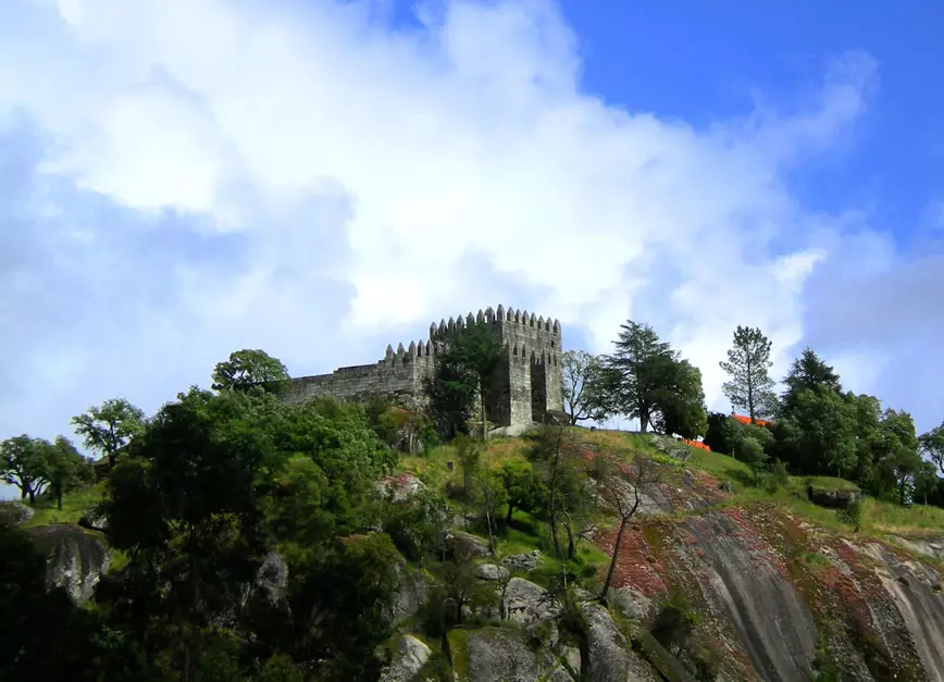 Castelo_de_Lanhoso_-