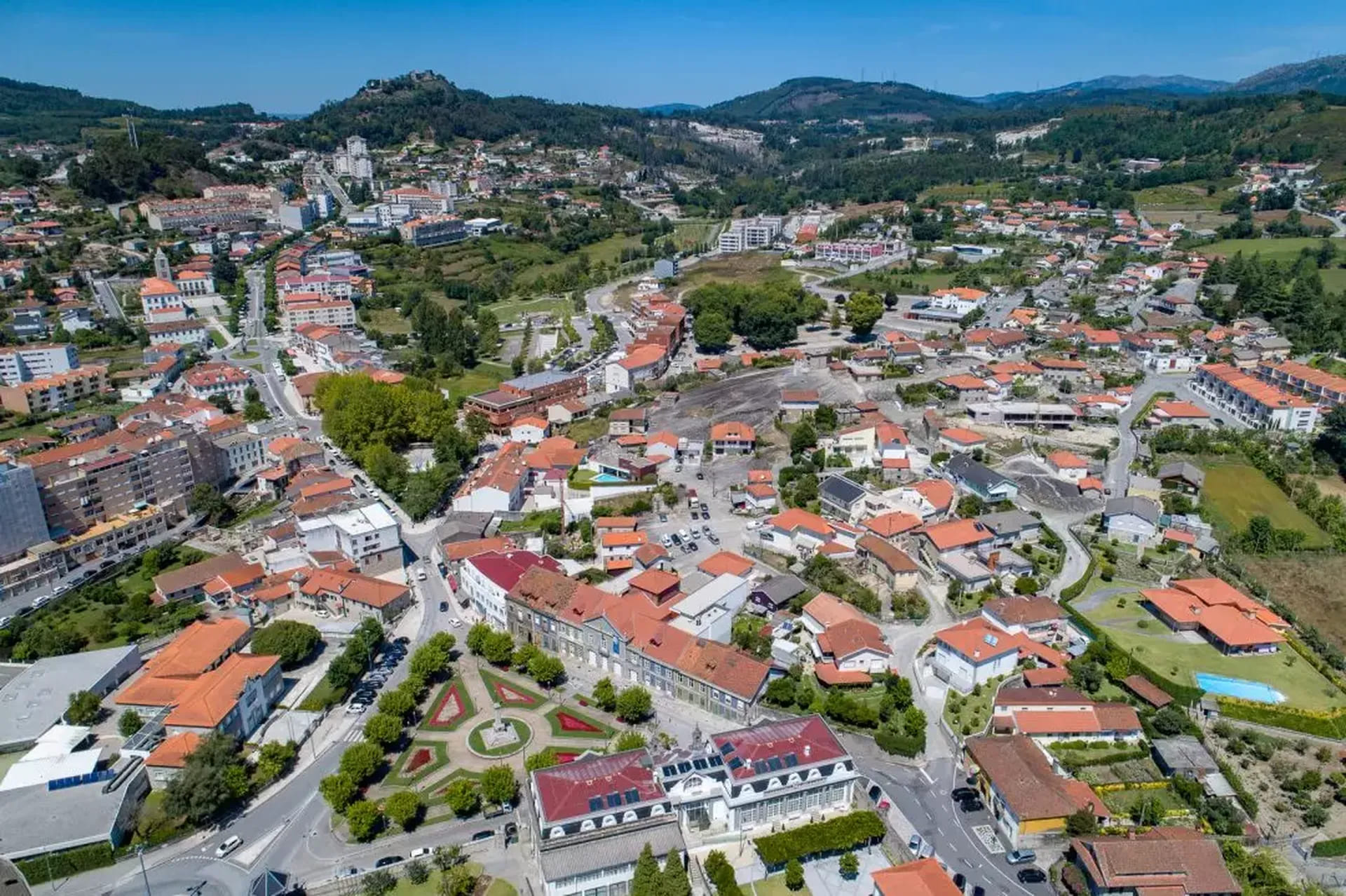 Câmara da Póvoa de Lanhoso e IEFP promovem sessão de divulgação dos incentivos à contratação