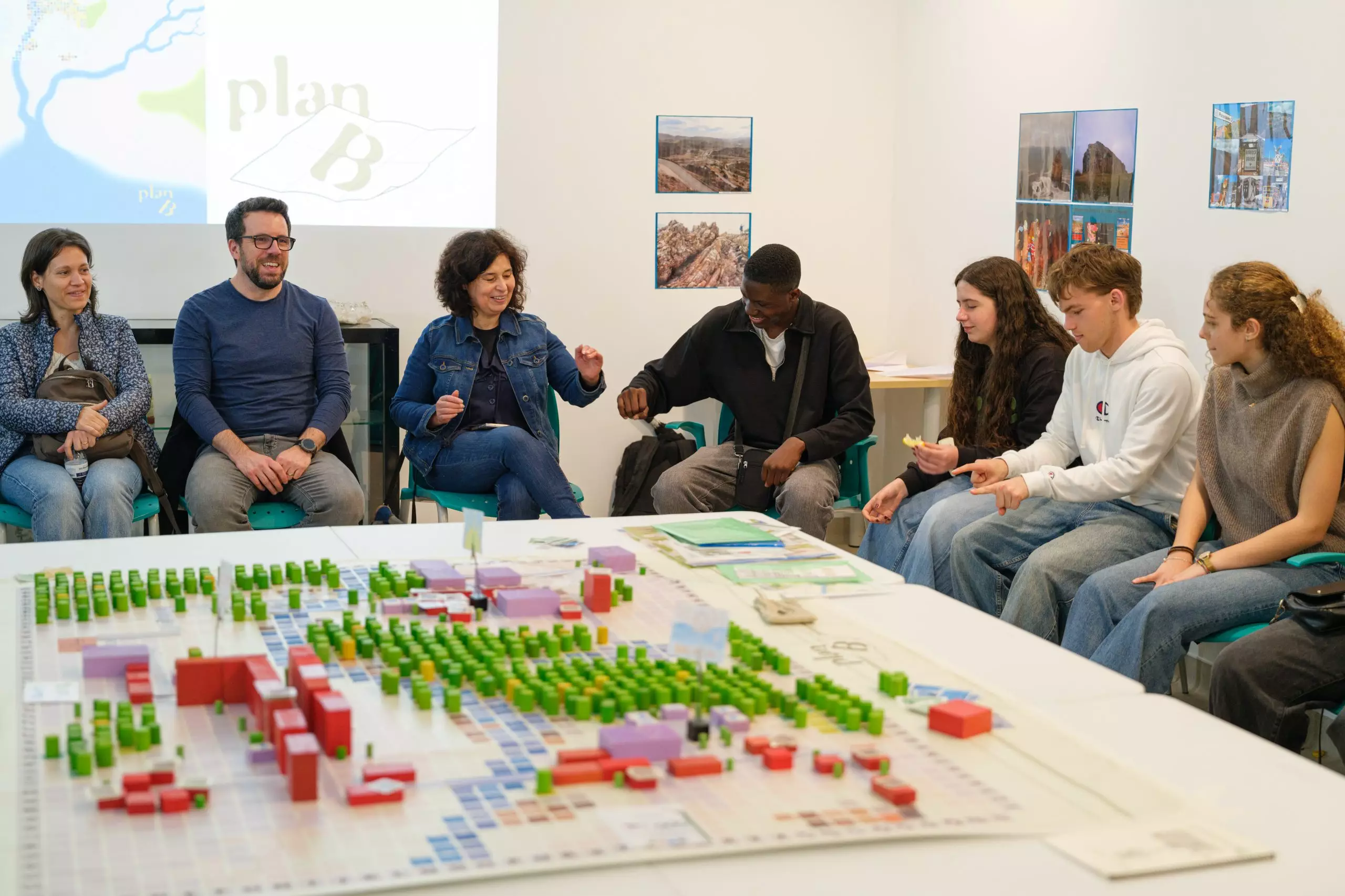 Jovens povoenses participam em ação do Programa CAPACITA-TE