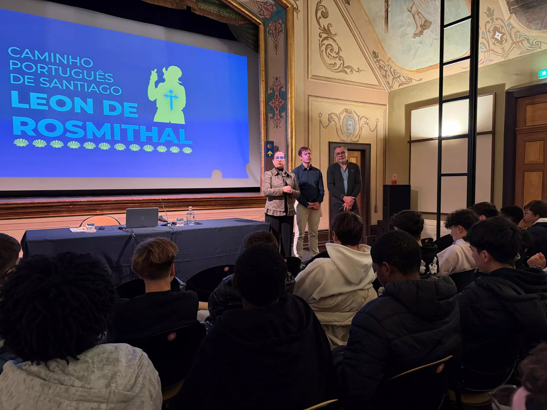Caminho de Santiago de Leon de Rosmithal apresentado à população estudantil