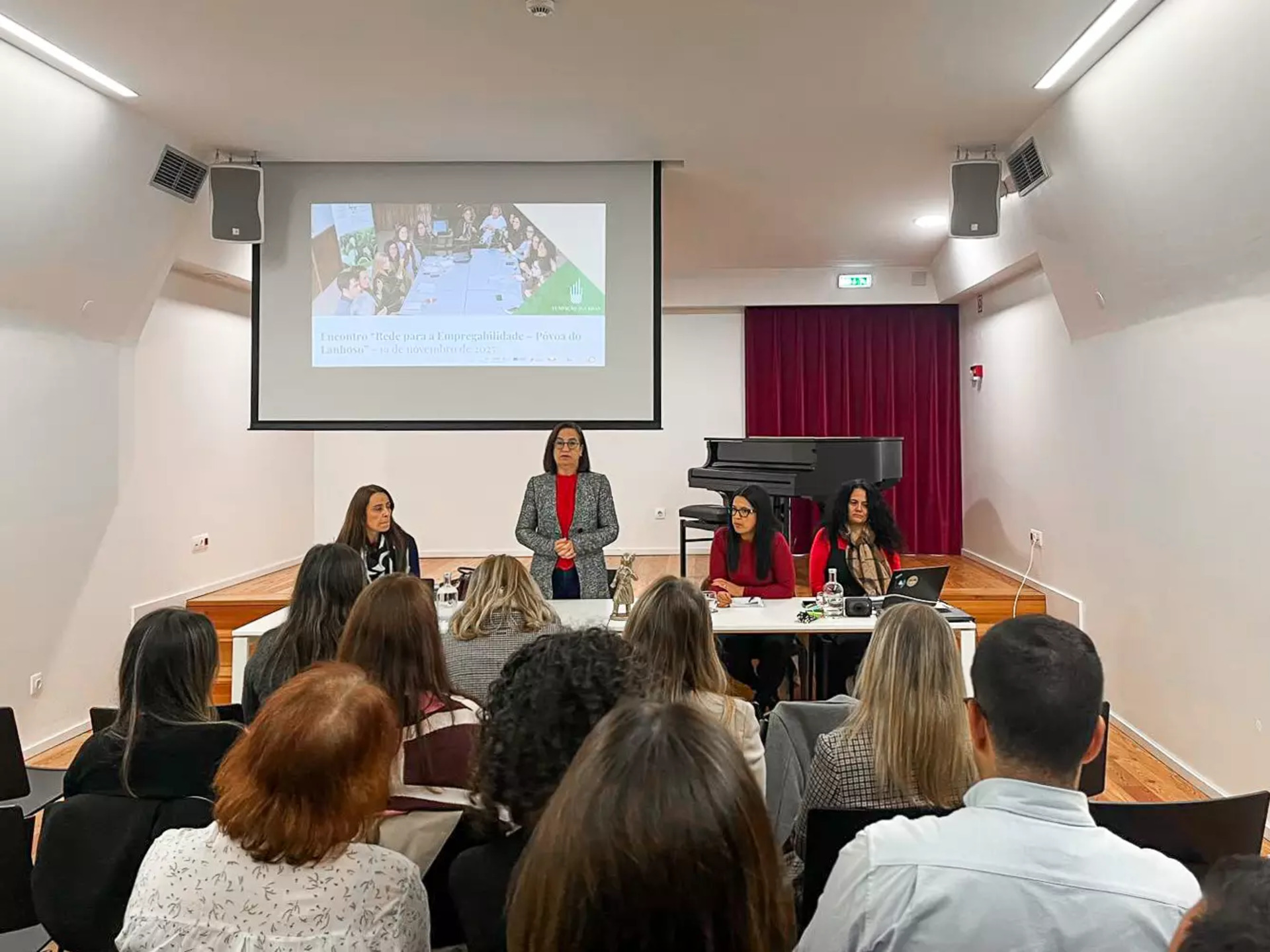 Foi iniciado o processo de criação de uma rede de empregabilidade e empreendedorismo na Póvoa ...