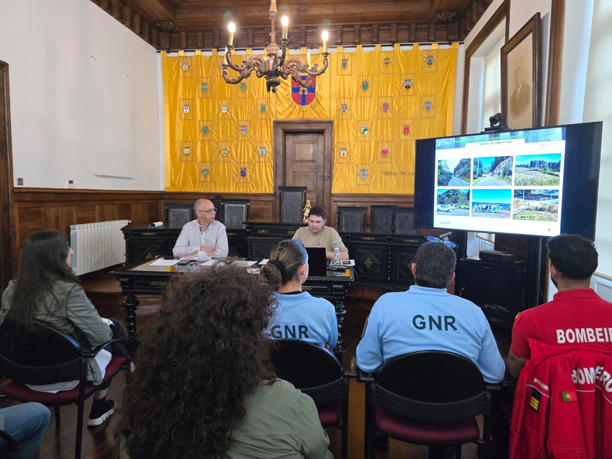 Póvoa de Lanhoso prepara-se para o combate aos Fogos Rurais aprovando o Plano Operacional Municipal (POM) 2026O