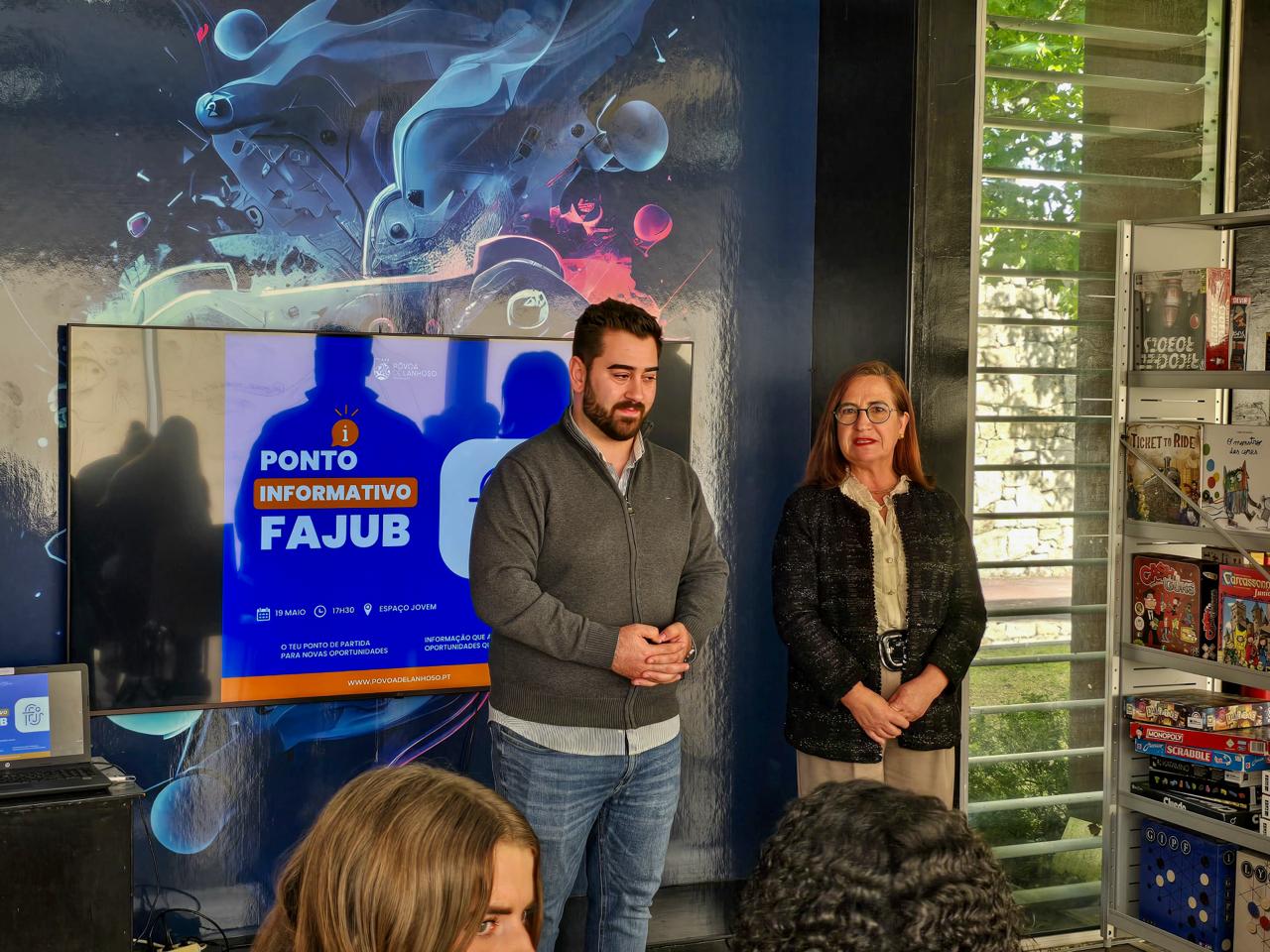 Espaço Jovem recebe o primeiro Ponto Informativo descentralizado da FAJUB – jovens povoenses mais